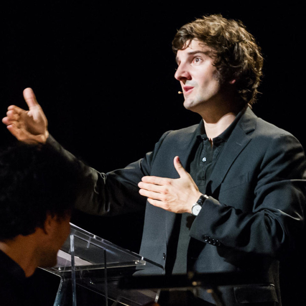 Visuel du spectacle JE N’AIME PAS LE CLASSIQUE, MAIS AVEC GASPARD PROUST J’AIME BIEN !